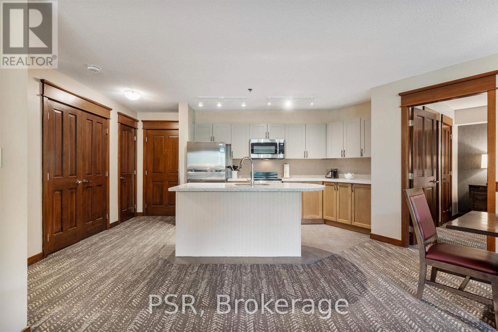 209 - 152 Jozo Weider Boulevard, Blue Mountains, Ontario L9Y 0V2 - Photo 13 - X12551526