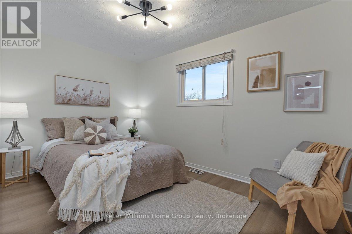 113 Rushbrook Drive, Kitchener, Ontario N2E 3C8 - Photo 19 - X12551646