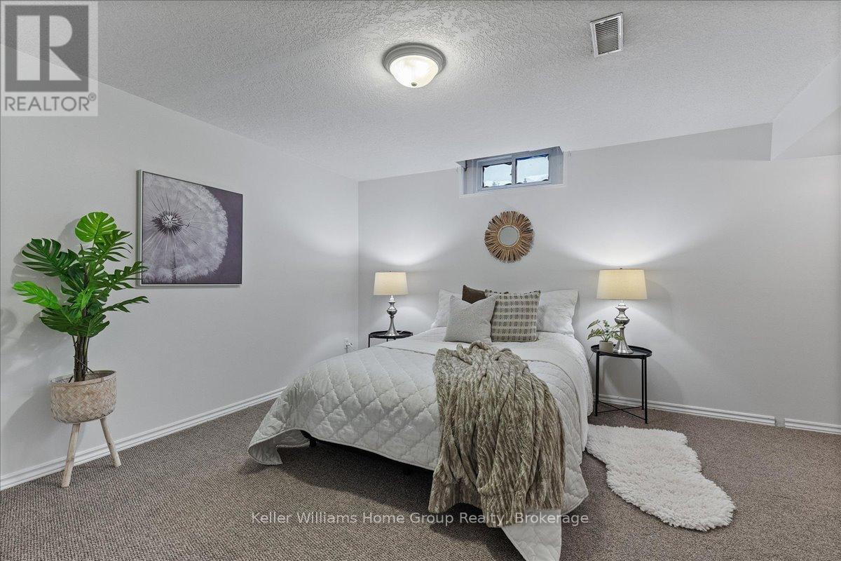 113 Rushbrook Drive, Kitchener, Ontario N2E 3C8 - Photo 29 - X12551646