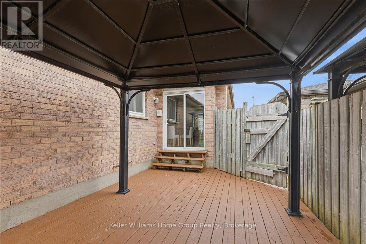 113 Rushbrook Drive, Kitchener, Ontario N2E 3C8 - Photo 34 - X12551646