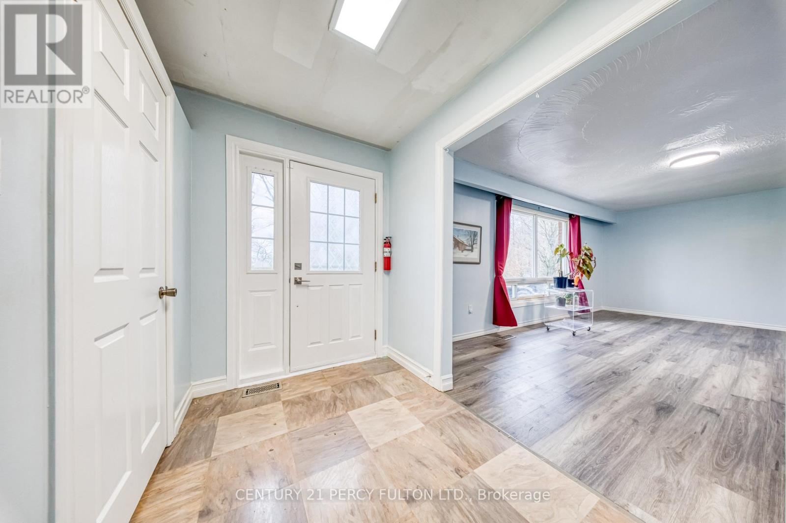 3075 Zion Road, Port Hope, Ontario  L1A 3V7 - Photo 5 - X12551424