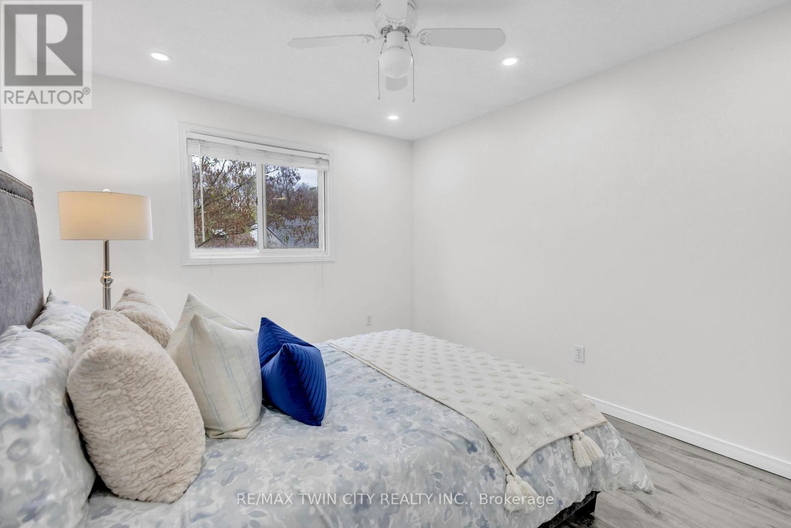 9 Bush Clover Crescent, Kitchener, Ontario  N2E 3P9 - Photo 23 - X12551444