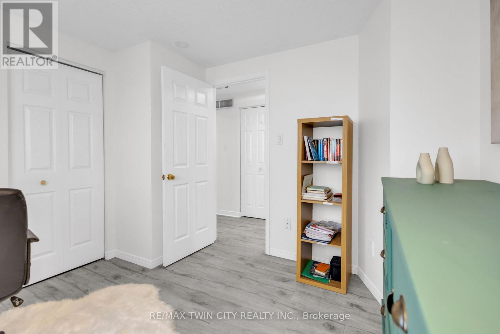 9 Bush Clover Crescent, Kitchener, Ontario  N2E 3P9 - Photo 26 - X12551444