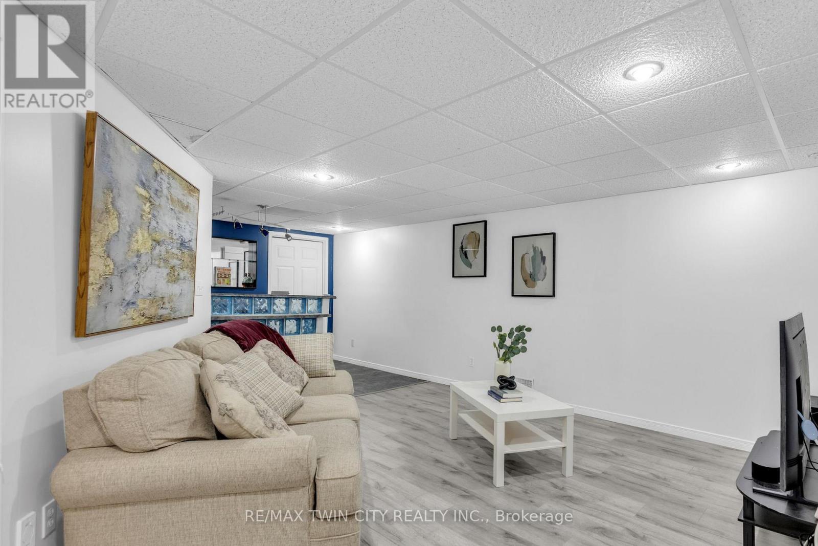 9 Bush Clover Crescent, Kitchener, Ontario  N2E 3P9 - Photo 28 - X12551444