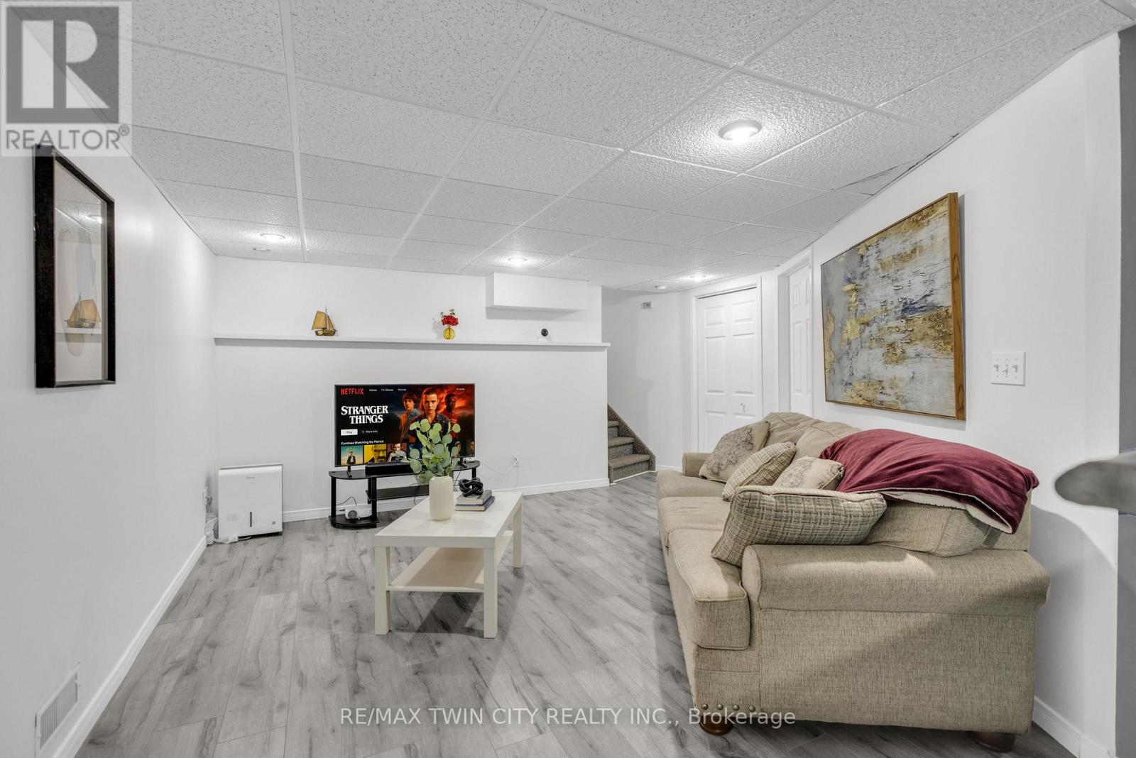 9 Bush Clover Crescent, Kitchener, Ontario  N2E 3P9 - Photo 29 - X12551444