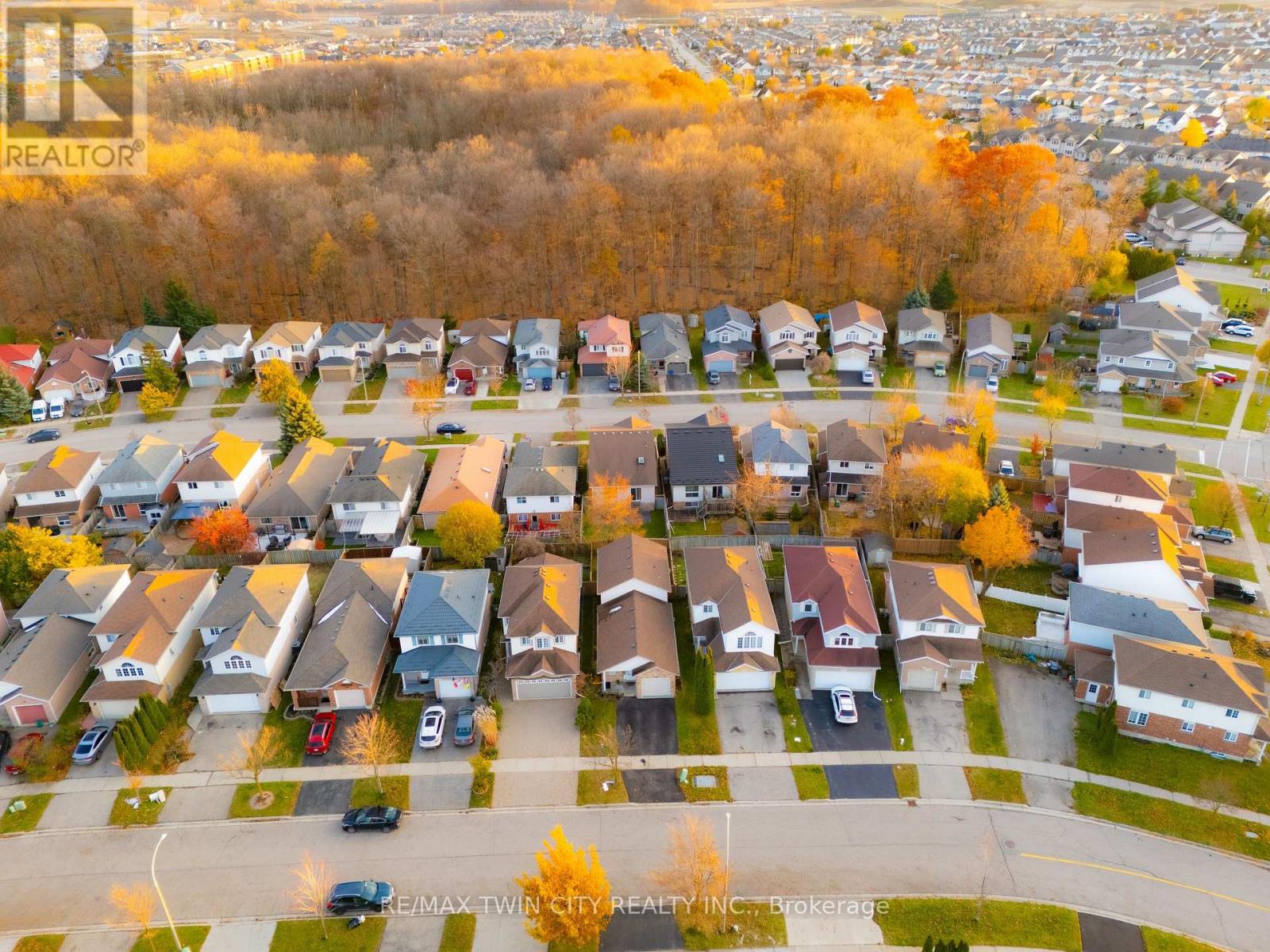 9 Bush Clover Crescent, Kitchener, Ontario  N2E 3P9 - Photo 39 - X12551444