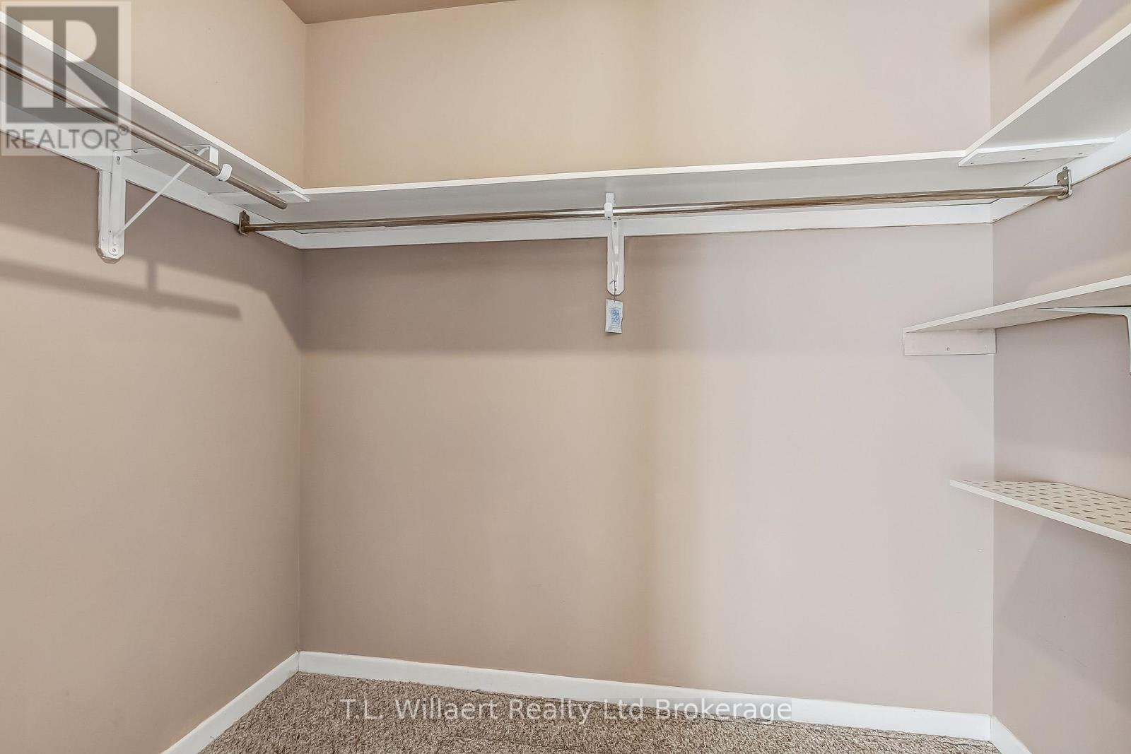 62 Edwin Crescent, Tillsonburg, Ontario N4G 5H6 - Photo 17 - X12437621