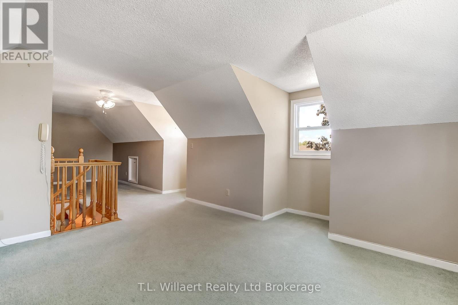 62 Edwin Crescent, Tillsonburg, Ontario N4G 5H6 - Photo 21 - X12437621