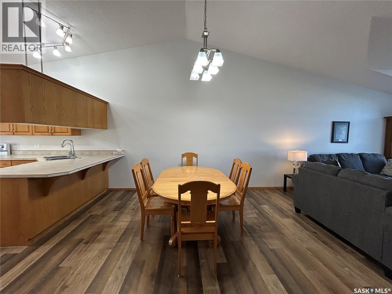 713 9th Street, Humboldt, Saskatchewan  S0K 2A0 - Photo 11 - SK024165