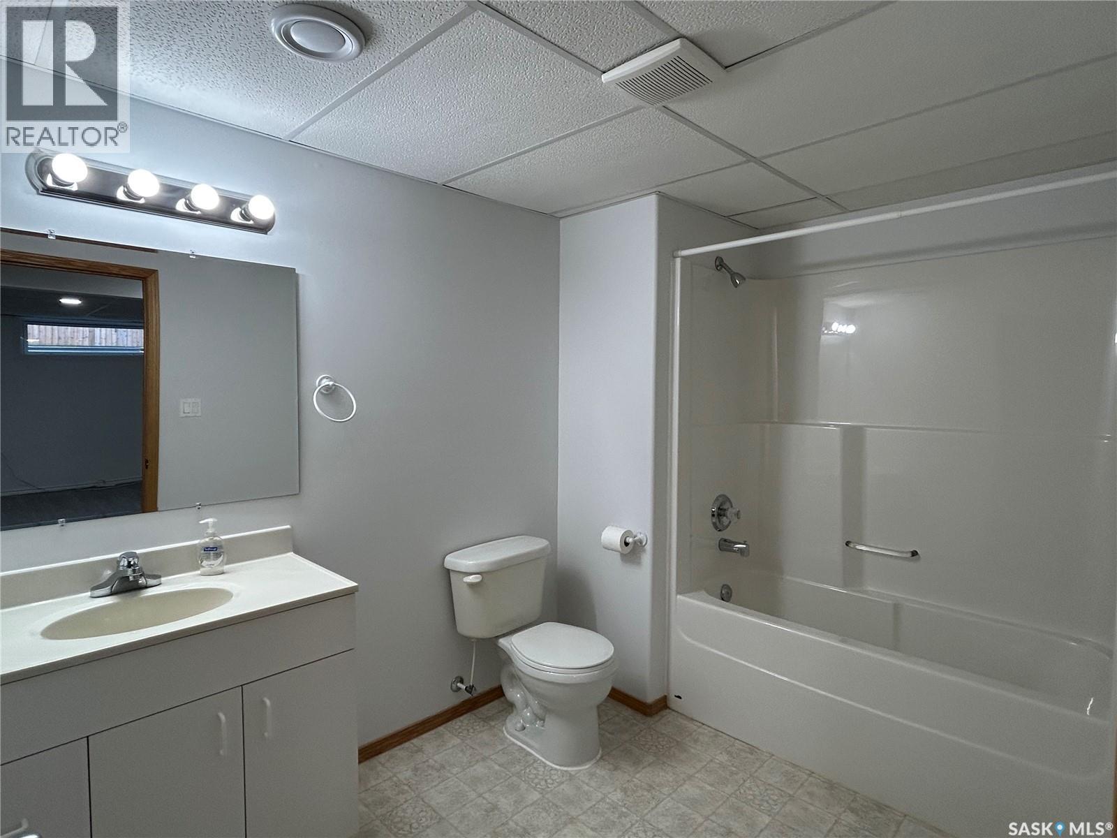 713 9th Street, Humboldt, Saskatchewan  S0K 2A0 - Photo 32 - SK024165