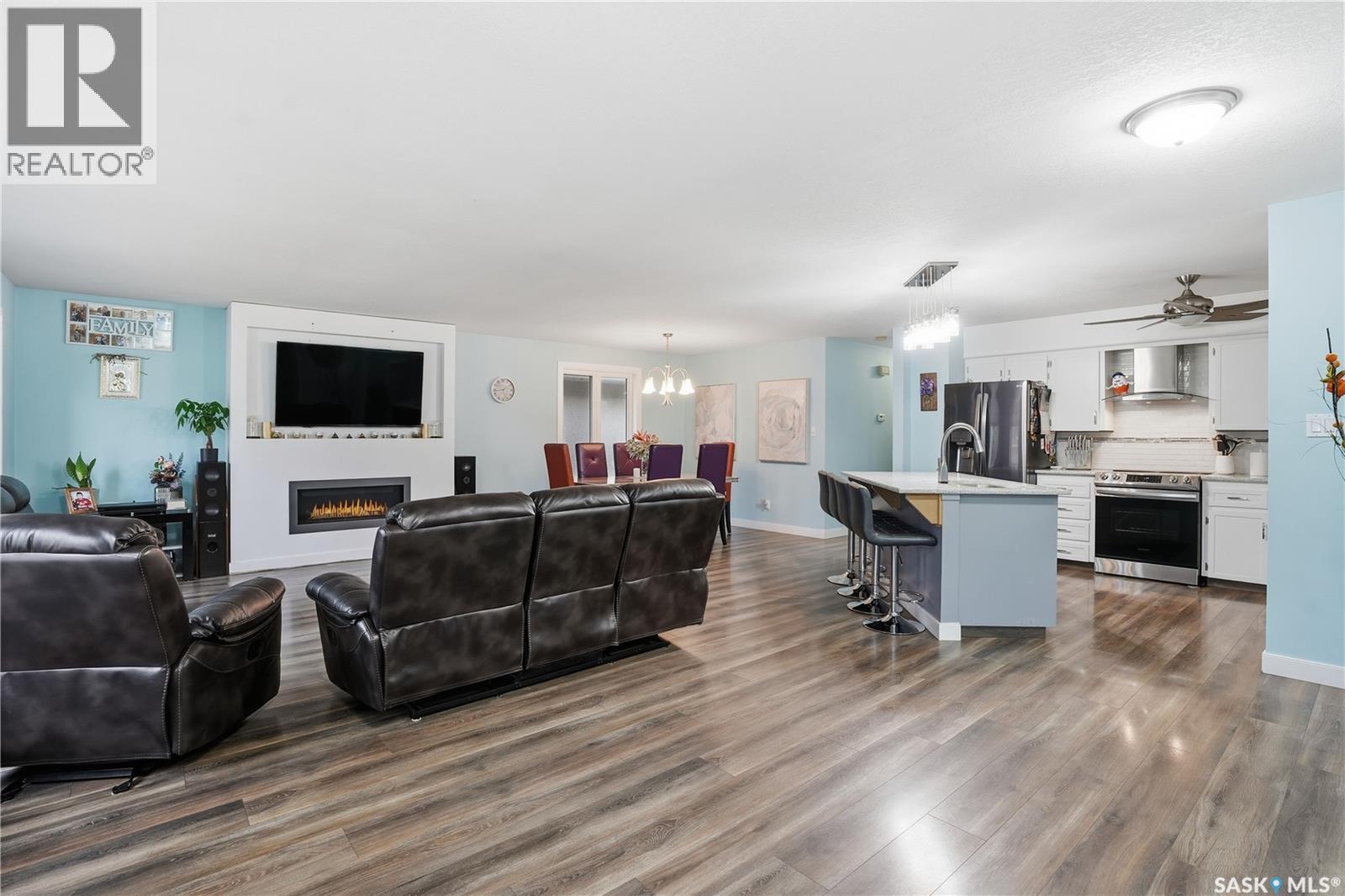 155 Catherwood Crescent, Regina, Saskatchewan  S4J 7J8 - Photo 3 - SK024159