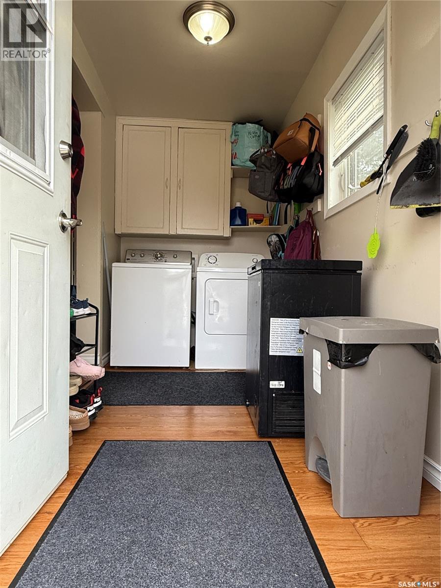 325 Manitoba Street, Melville, Saskatchewan  S0A 2P0 - Photo 2 - SK024135