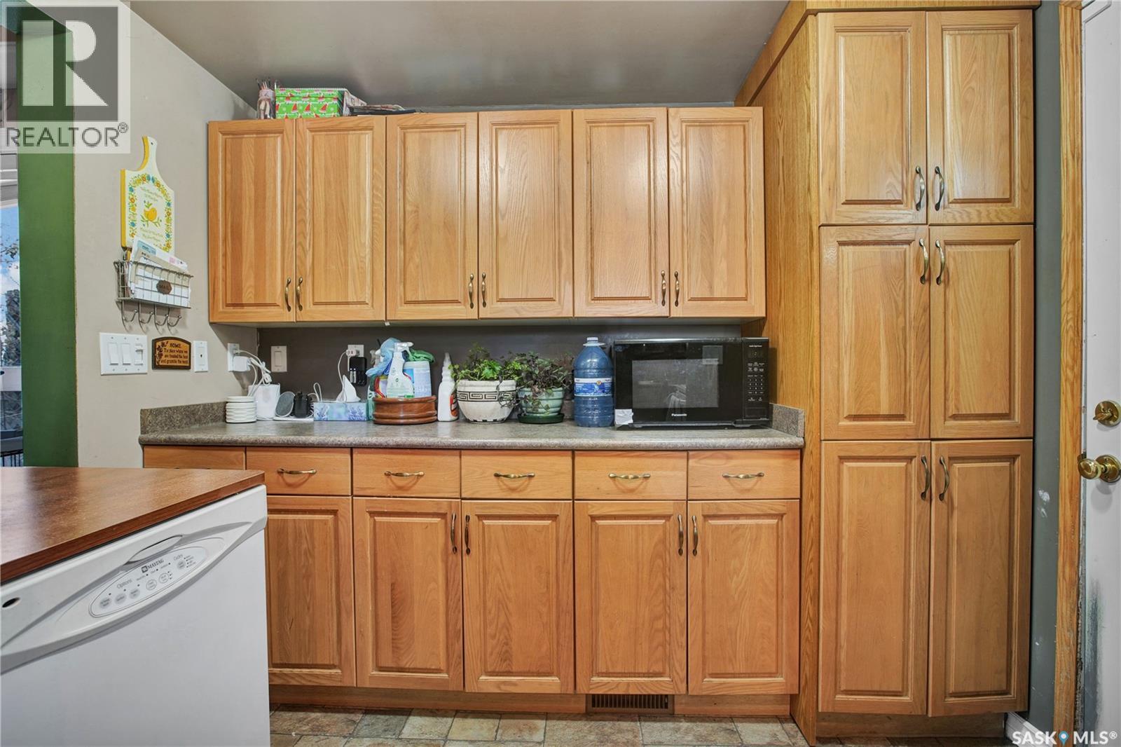 421 H Avenue N, Saskatoon, Saskatchewan  S7L 2C1 - Photo 5 - SK024090