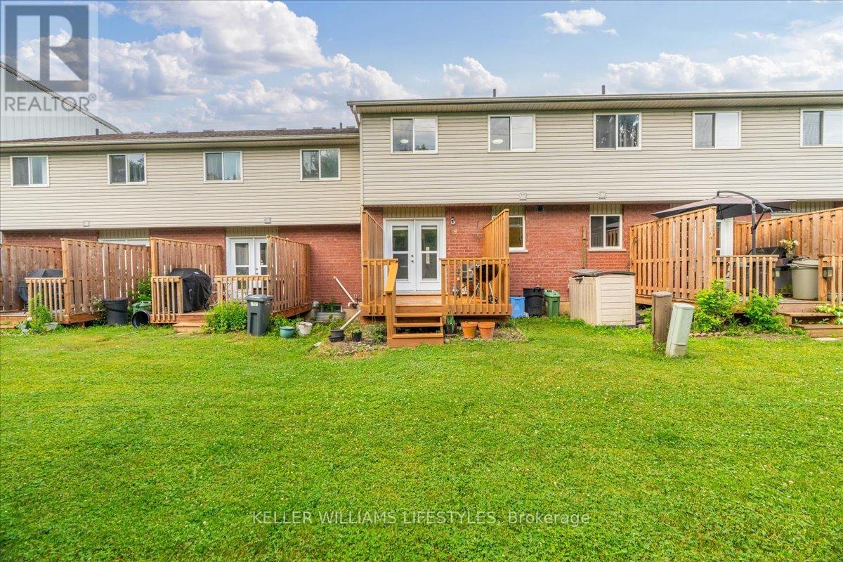 19 - 101 Brookside Street, London South, Ontario  N5Z 5C9 - Photo 8 - X12259016