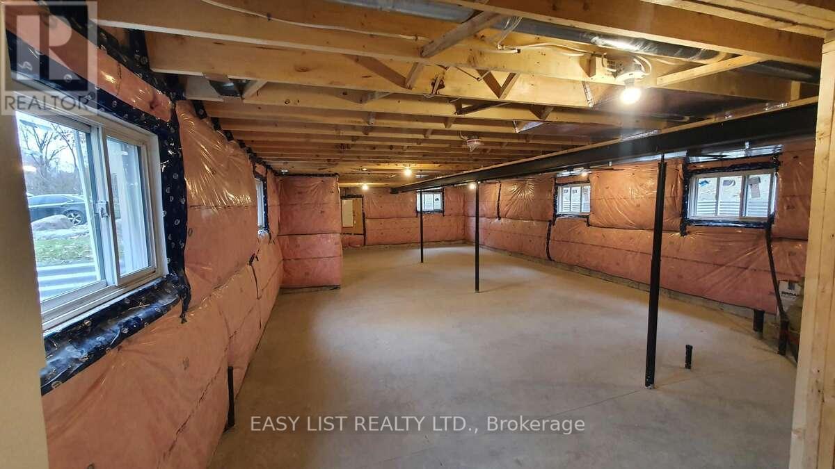 187 Albin Road, Tay, Ontario  L0K 2C0 - Photo 35 - S12466290