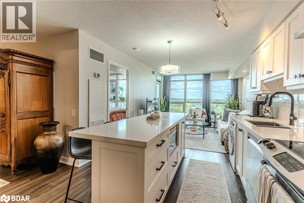 15 Singer Court Unit# 1106, Toronto, Ontario  M2K 0B1 - Photo 3 - 40774864