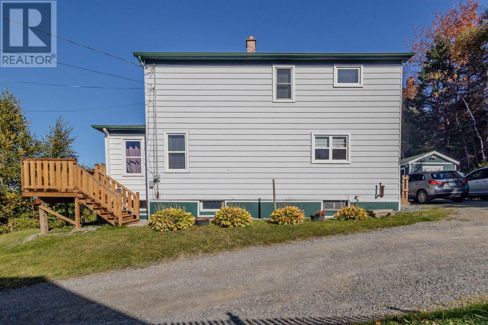 15 Harriet Street, Sydney River, Nova Scotia  B1S 1S5 - Photo 3 - 202525711