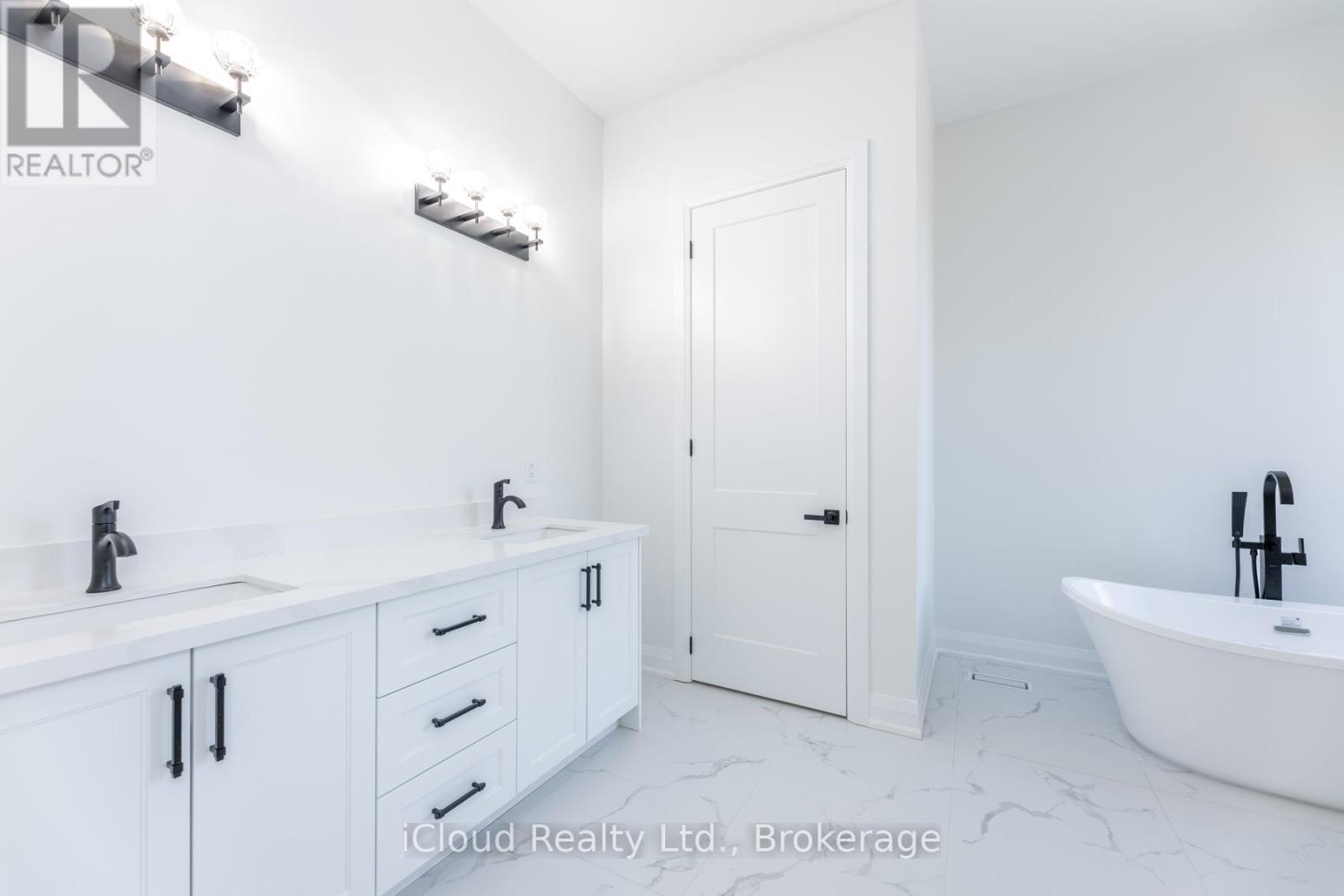 8 Prentis Court, Melancthon, Ontario  L9V 3M9 - Photo 23 - X12551404