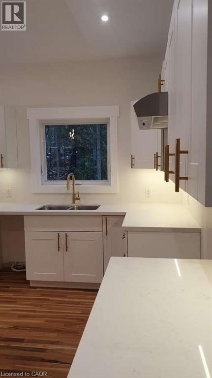 187 Albin Road, Waubaushene, Ontario  L0K 2C0 - Photo 11 - 40773808