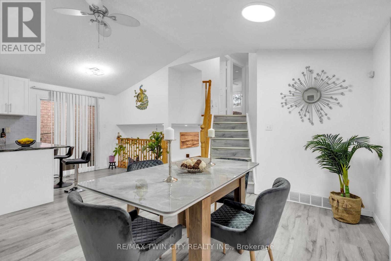 9 Bush Clover Crescent, Kitchener, Ontario  N2E 3P9 - Photo 8 - X12551444