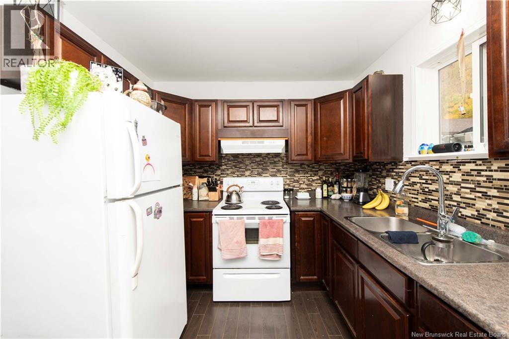 61-63 Ammon Road, Ammon, New Brunswick  E1G 3N7 - Photo 9 - NB128895