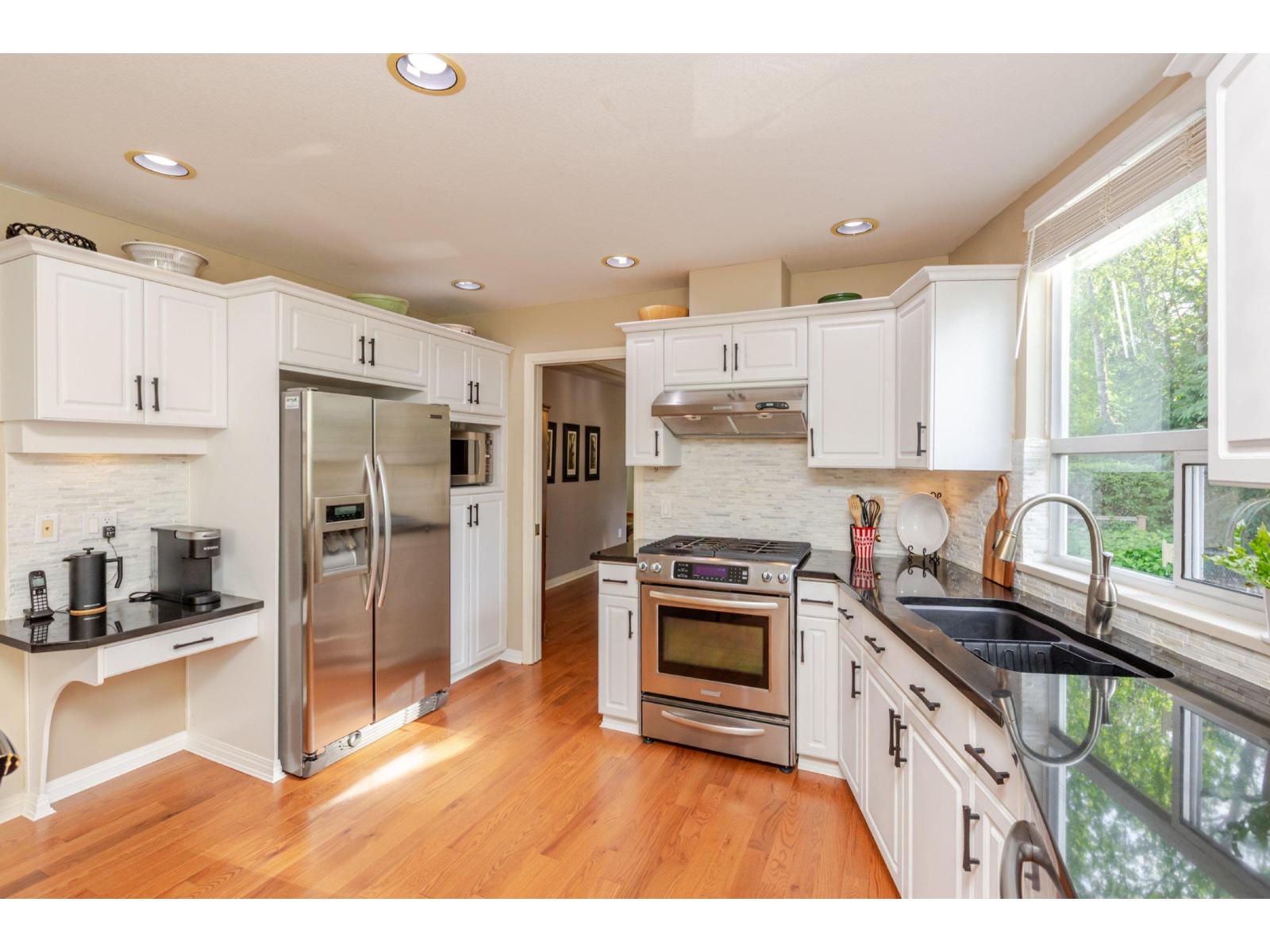 7931 Redtail Place, Surrey, British Columbia  V3W 0N4 - Photo 5 - R3055631