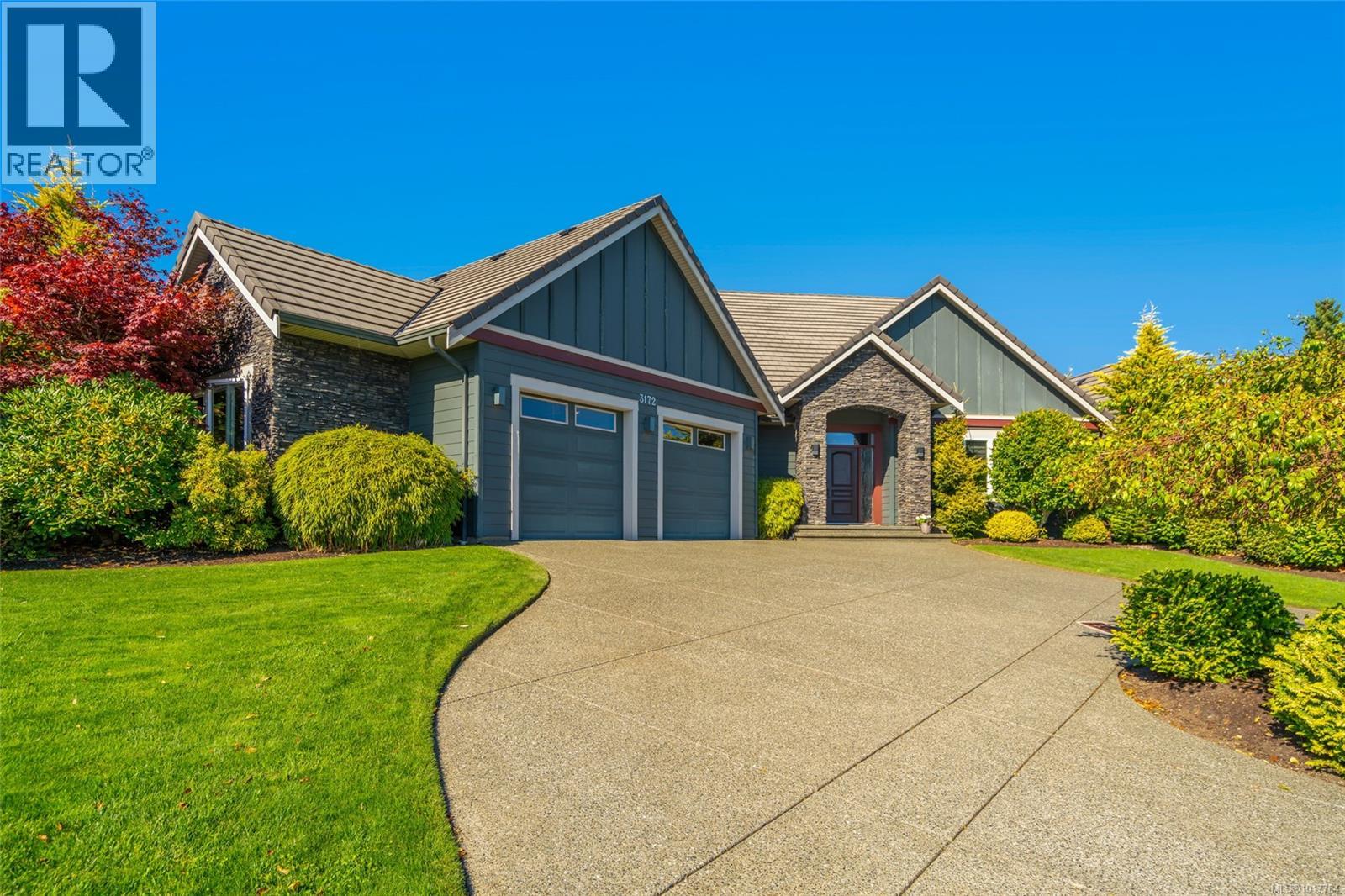 3172 Royal Vista Way, Courtenay, British Columbia  V9N 9X3 - Photo 2 - 1017784