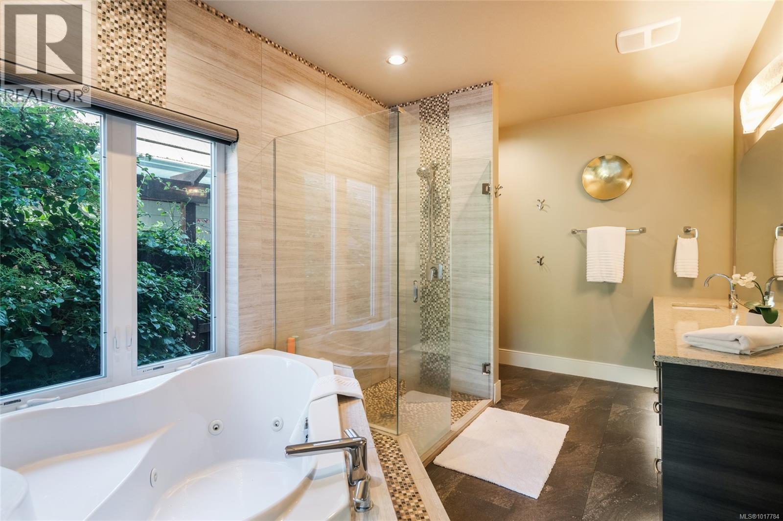 3172 Royal Vista Way, Courtenay, British Columbia  V9N 9X3 - Photo 33 - 1017784