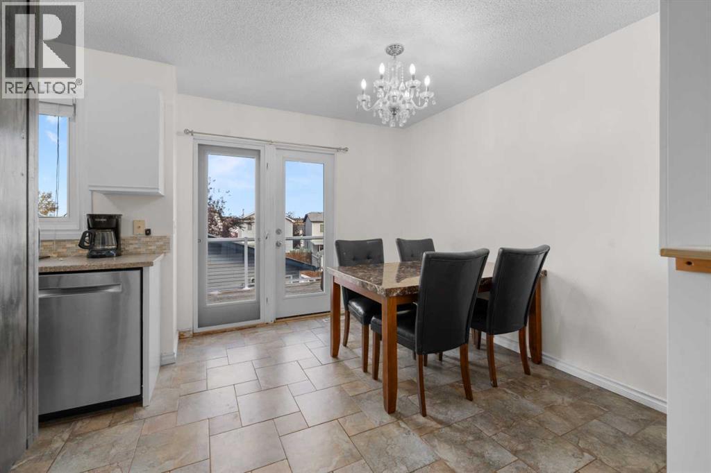 10884 Hidden Valley Drive Nw, Calgary, Alberta  T3A 5H2 - Photo 6 - A2256670