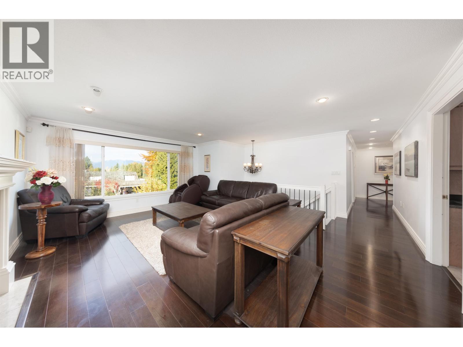 7790 Allman Street, Burnaby, British Columbia  V5E 2B1 - Photo 5 - R3067795