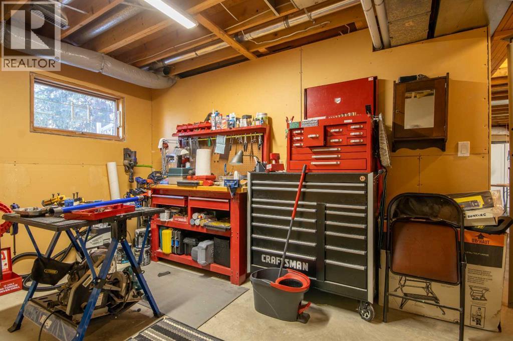 33449 Highway 584, Rural Mountain View County, Alberta T0M 1X0 - Photo 25 - A2263572