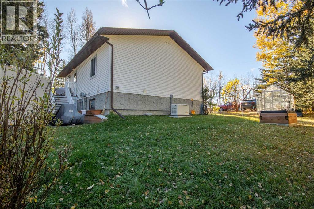 33449 Highway 584, Rural Mountain View County, Alberta T0M 1X0 - Photo 33 - A2263572