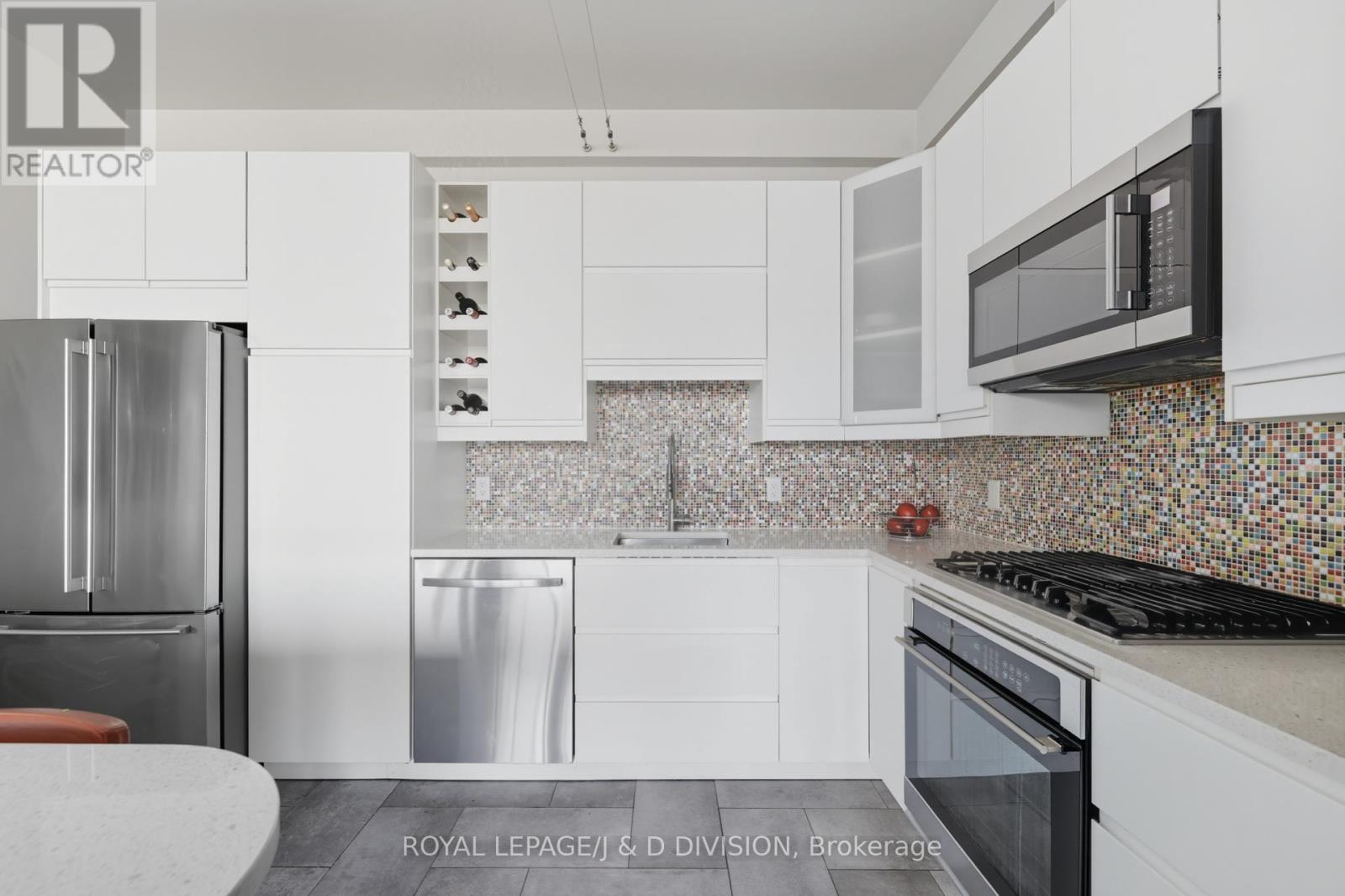 610 - 160 Baldwin Street, Toronto, Ontario  M5T 3K7 - Photo 12 - C12551460