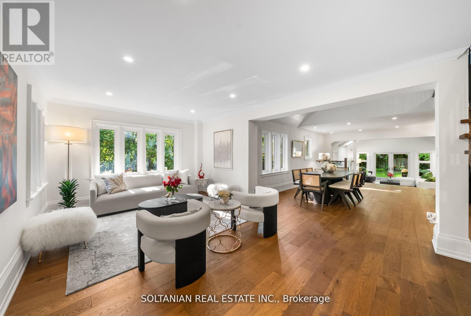 32 Beechwood Avenue, Toronto, Ontario  M2L 1J1 - Photo 1 - C12551528