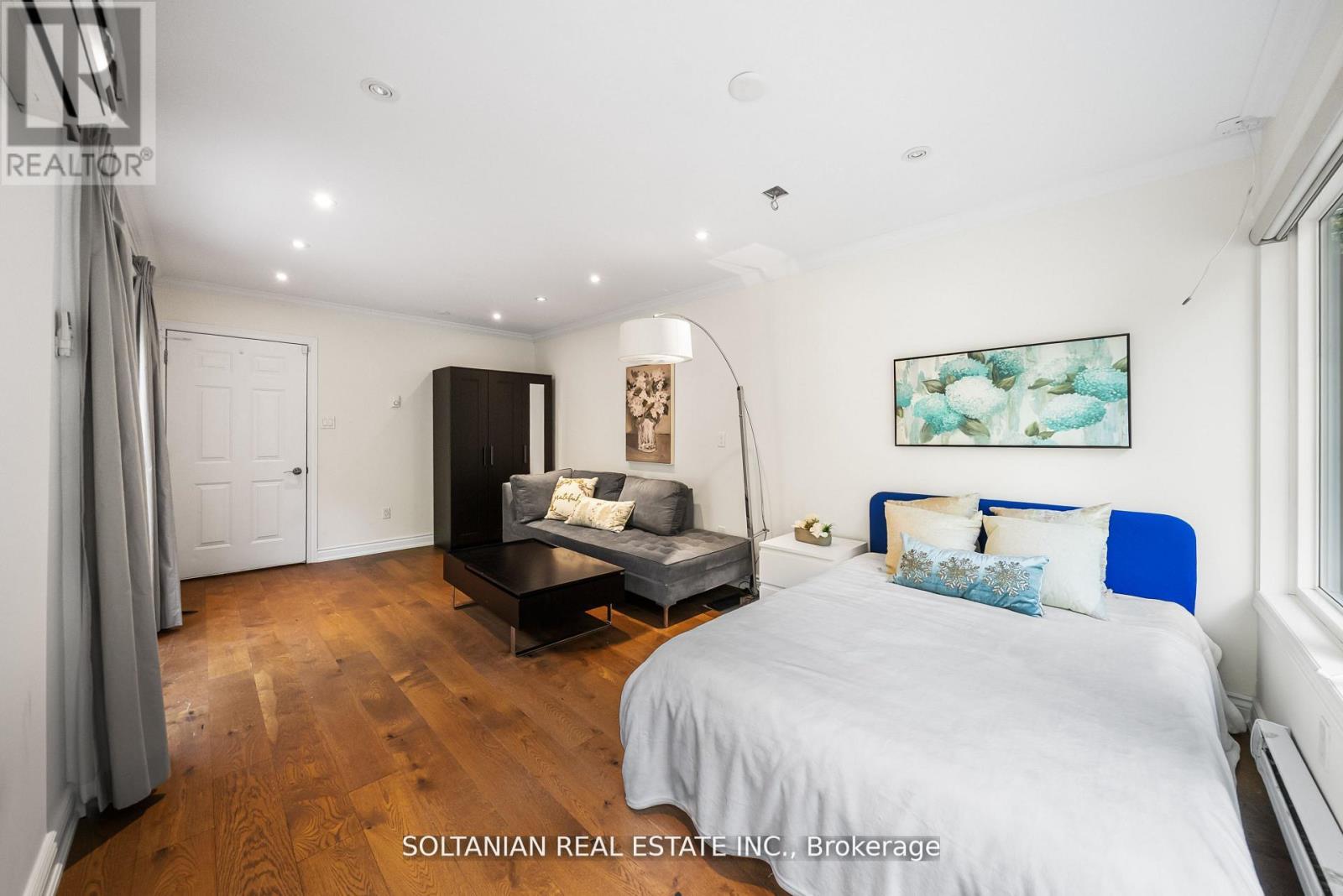 32 Beechwood Avenue, Toronto, Ontario  M2L 1J1 - Photo 23 - C12551528