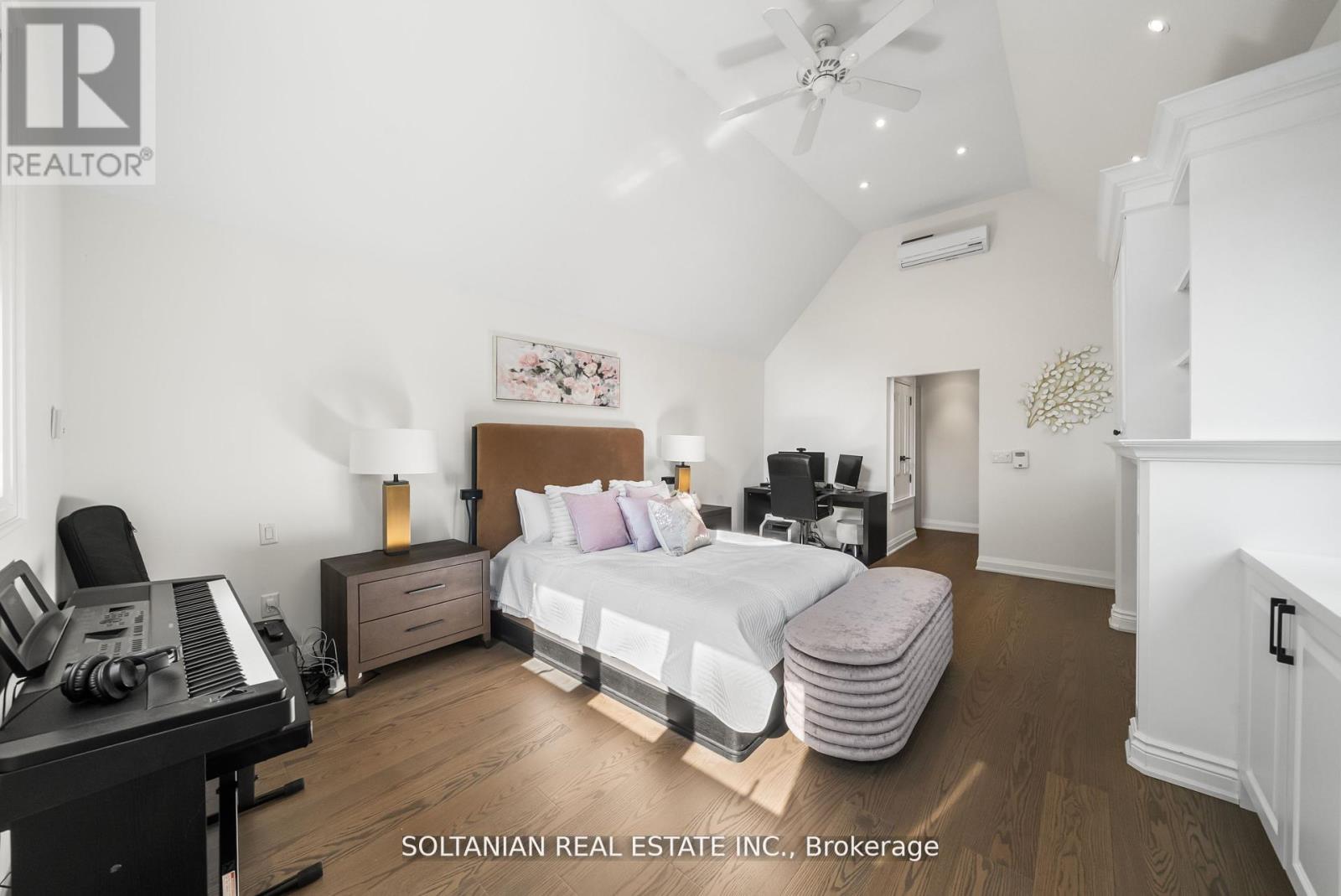 32 Beechwood Avenue, Toronto, Ontario  M2L 1J1 - Photo 25 - C12551528