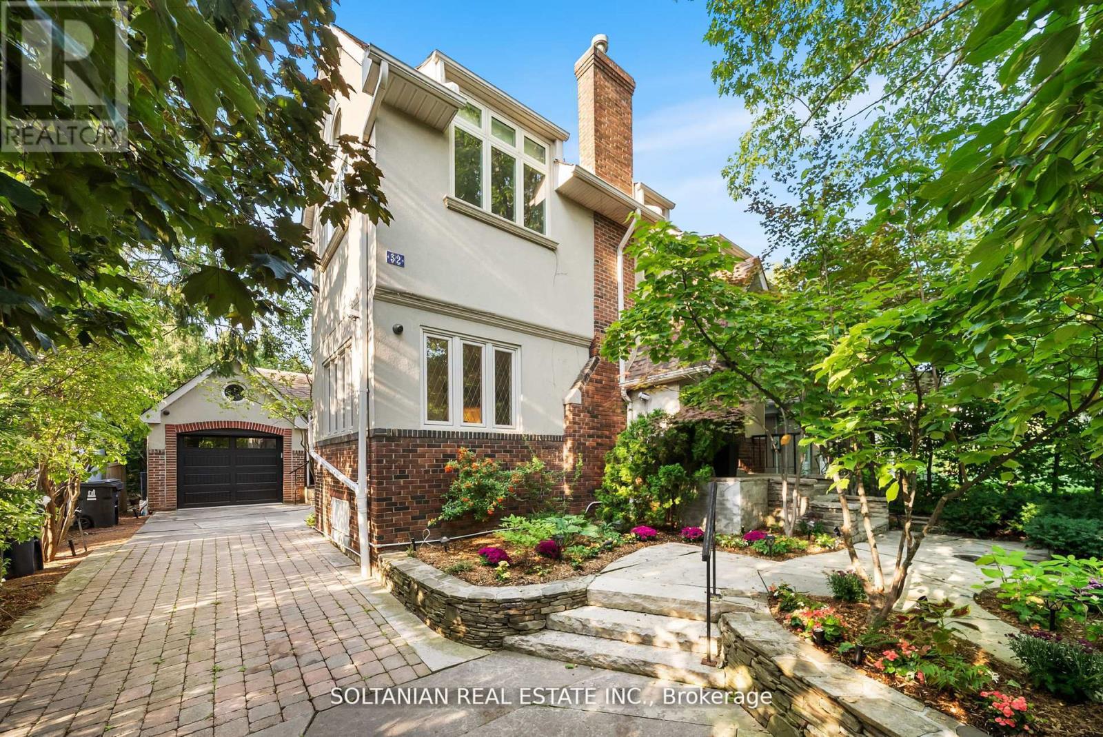 32 Beechwood Avenue, Toronto, Ontario  M2L 1J1 - Photo 39 - C12551528