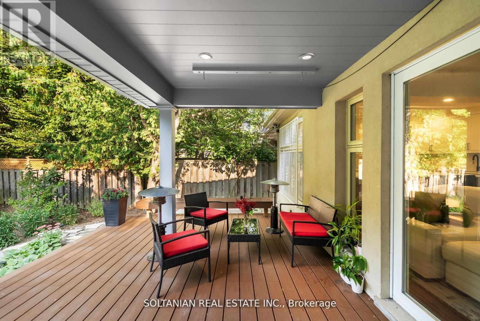 32 Beechwood Avenue, Toronto, Ontario  M2L 1J1 - Photo 40 - C12551528