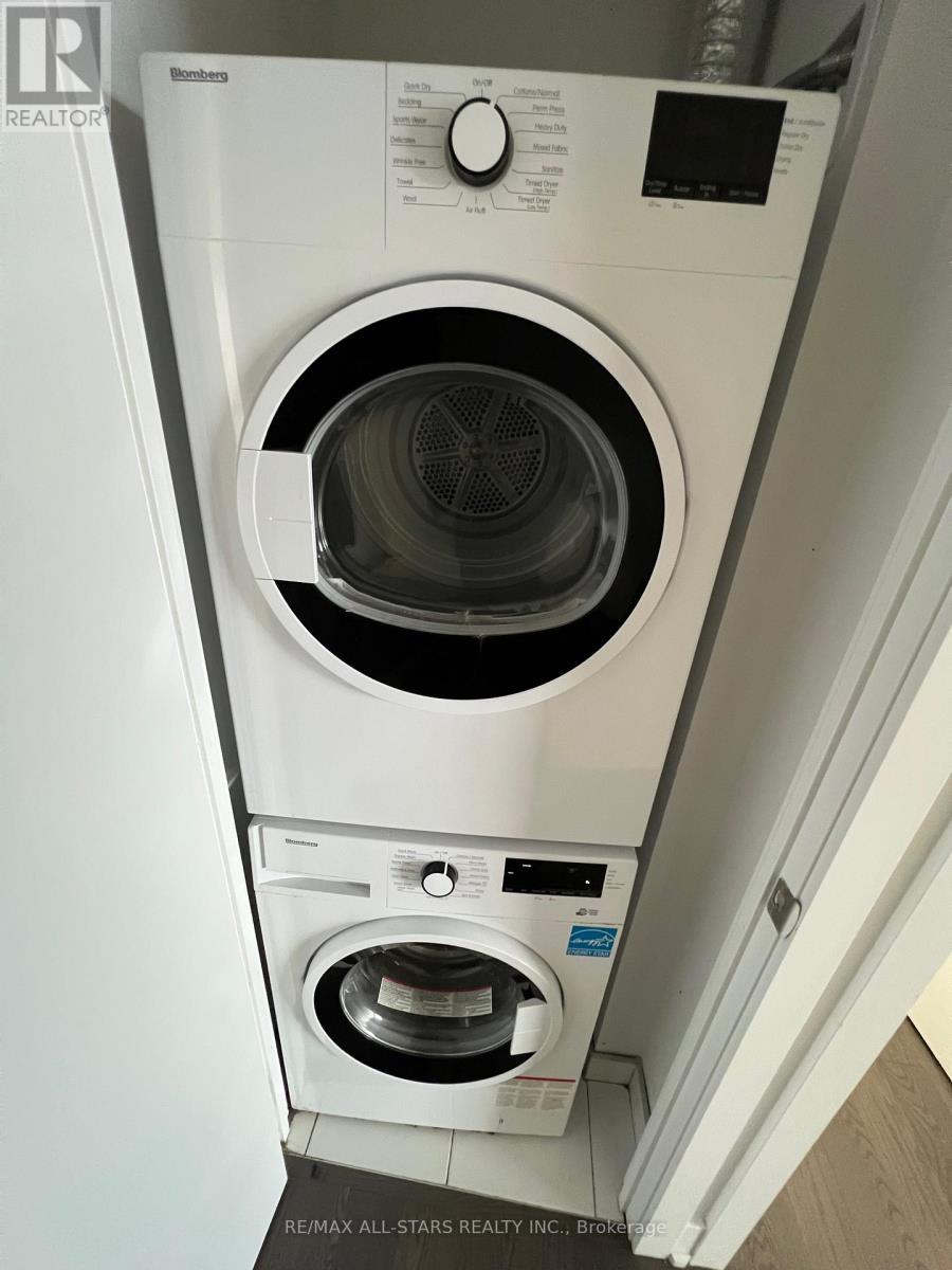 Uph 03 - 955 Bay Street, Toronto, Ontario  M5S 2A2 - Photo 8 - C12551568