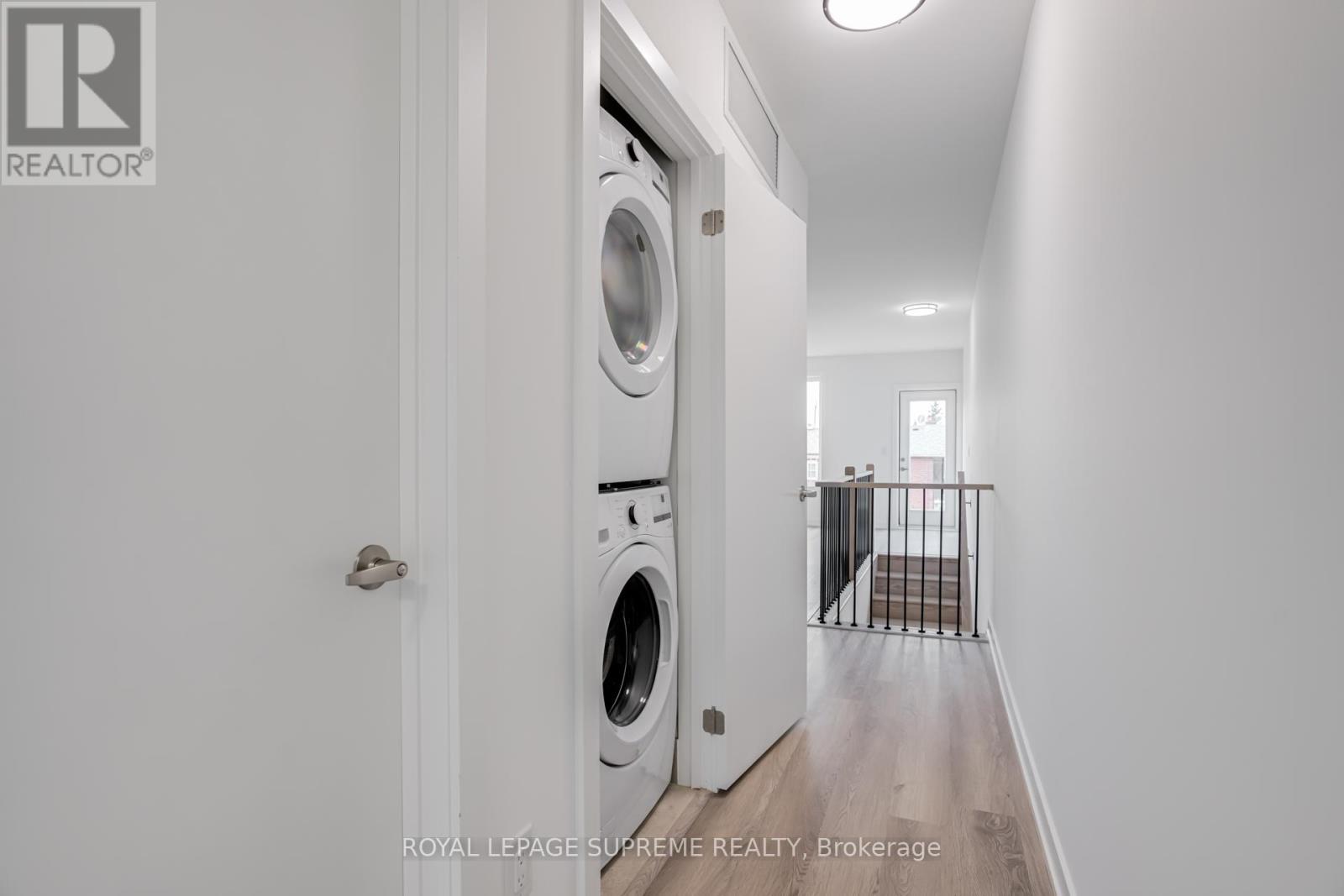 154 Robina Avenue, Toronto, Ontario  M6C 3Y7 - Photo 39 - C12551632