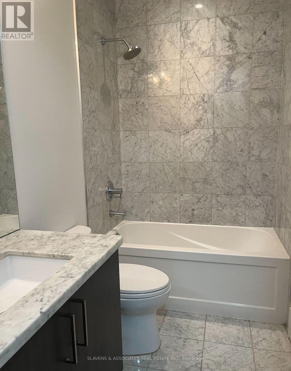 417 - 29 Queens Quay E, Toronto, Ontario  M5E 0A4 - Photo 14 - C12551668