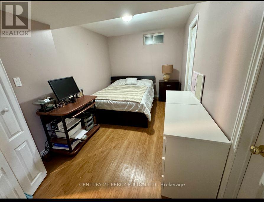 396 Hewitt Circle, Newmarket, Ontario  L3X 2L8 - Photo 9 - N12551166