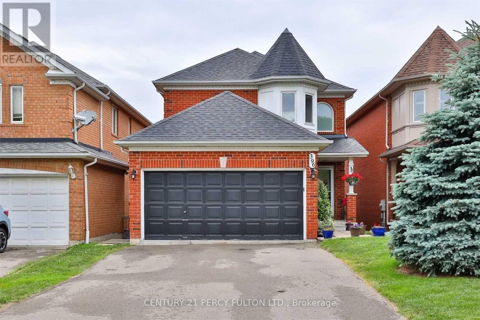 396 Hewitt Circle, Newmarket, Ontario  L3X 2L8 - Photo 2 - N12551166