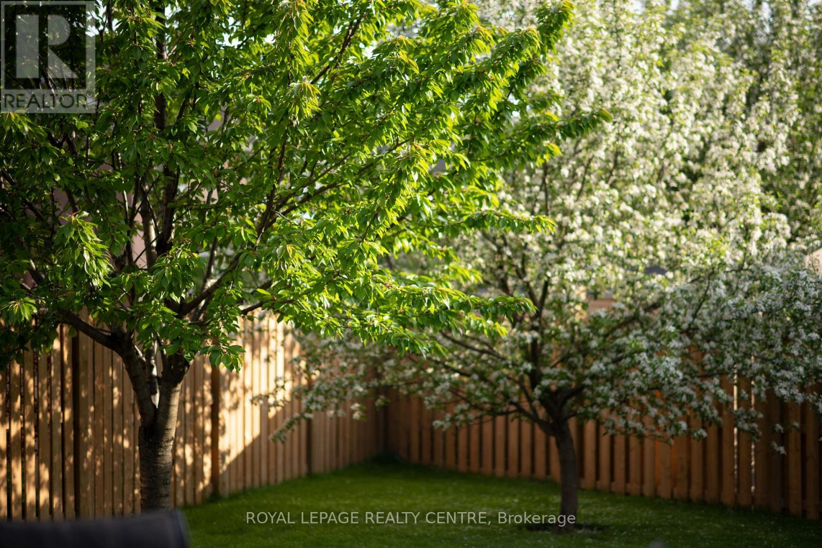 466 Malaga Road, Mississauga, Ontario  L5B 3W2 - Photo 38 - W12510290