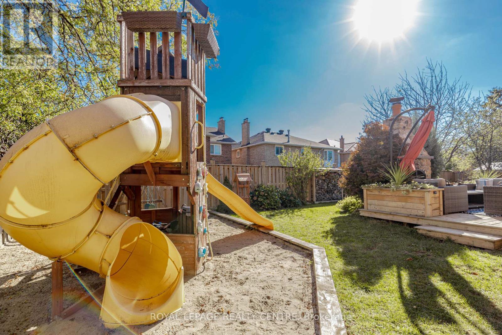 466 Malaga Road, Mississauga, Ontario  L5B 3W2 - Photo 36 - W12510290