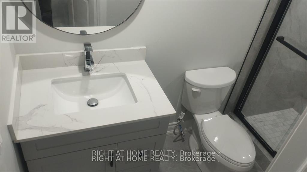 32 Conlins Rd Road E, Toronto, Ontario  M1C 1C3 - Photo 4 - E12551486