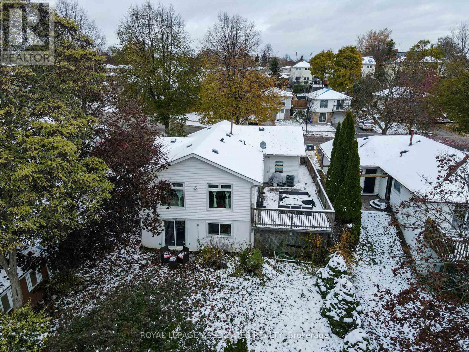 692 Down Crescent, Oshawa, Ontario  L1H 7Y1 - Photo 39 - E12551600