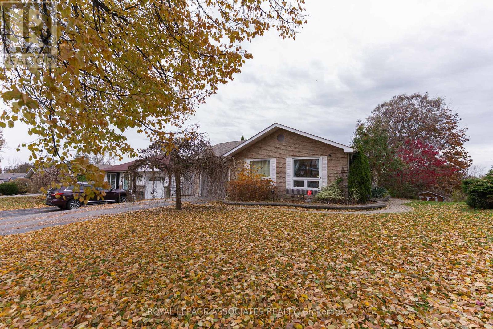 692 Down Crescent, Oshawa, Ontario  L1H 7Y1 - Photo 43 - E12551600