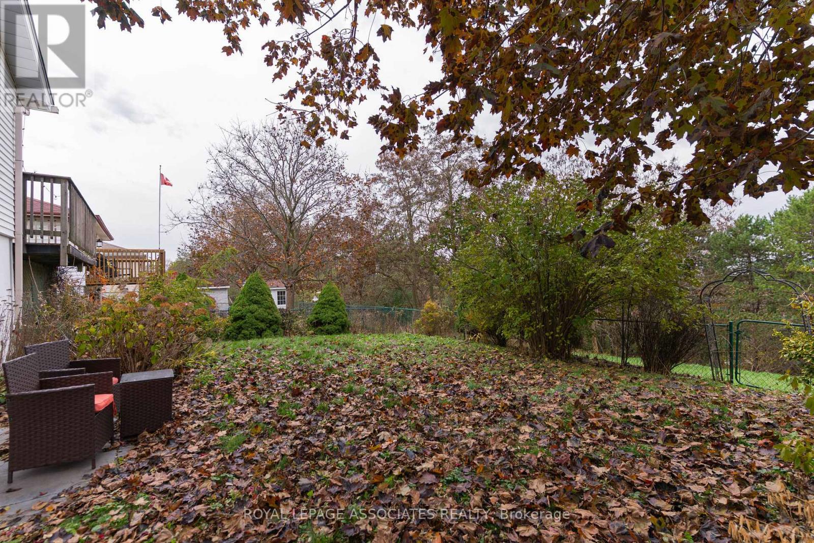 692 Down Crescent, Oshawa, Ontario  L1H 7Y1 - Photo 46 - E12551600