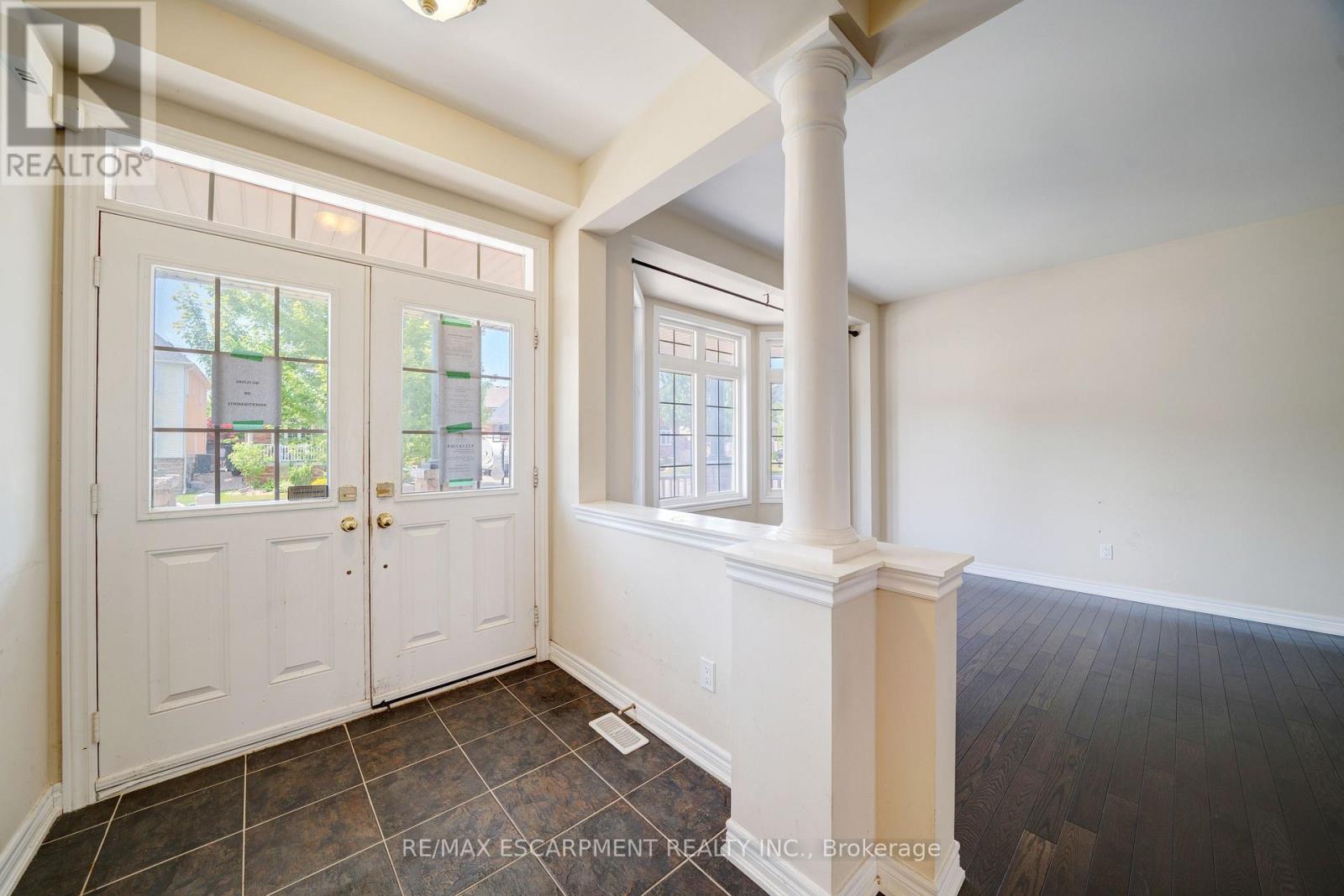 11 Belsey Lane, Clarington, Ontario  L1B 0B3 - Photo 4 - E12551620